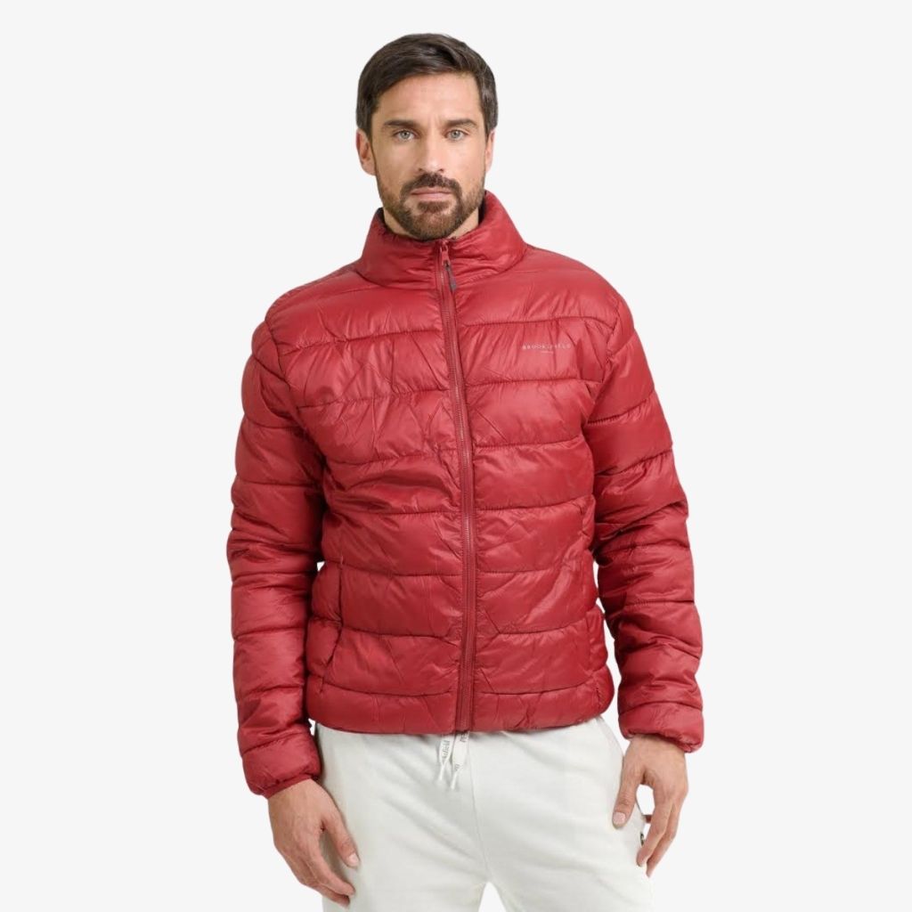 FOTOS WEB - 2025-12-03T200832.652 Campera de hombre Vincent Rojo - Imagen 1