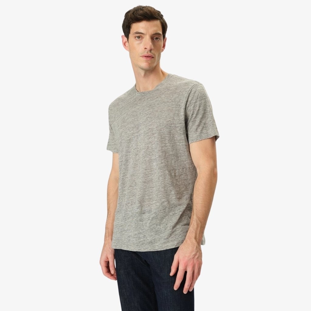 FOTOS WEB - 2026-03-14T111216.477 Remera de Hombre Lino Lisa - Image 1